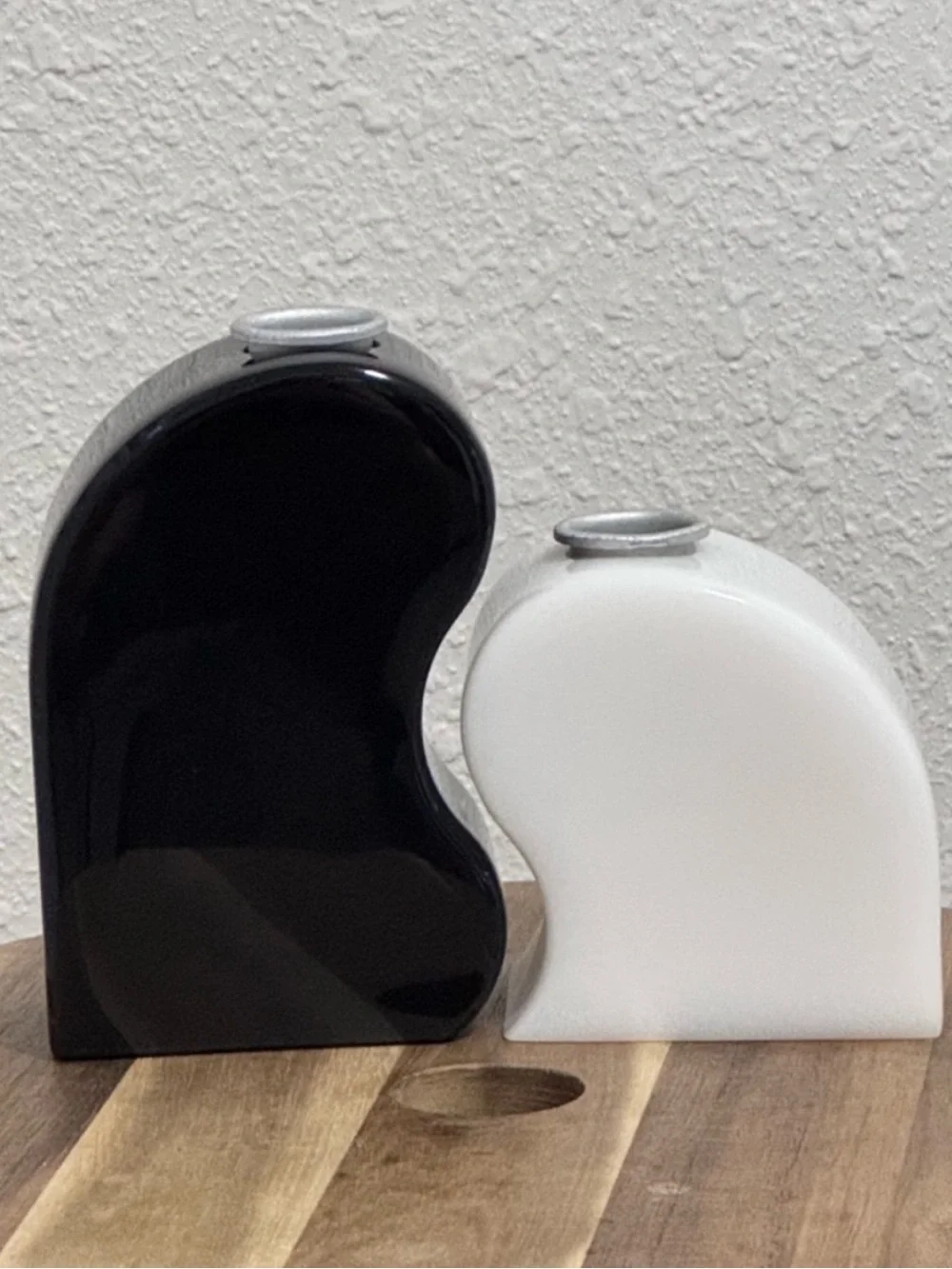Areaware Seymour Sculptural Interlocking Candle Holder Set Black White NWT